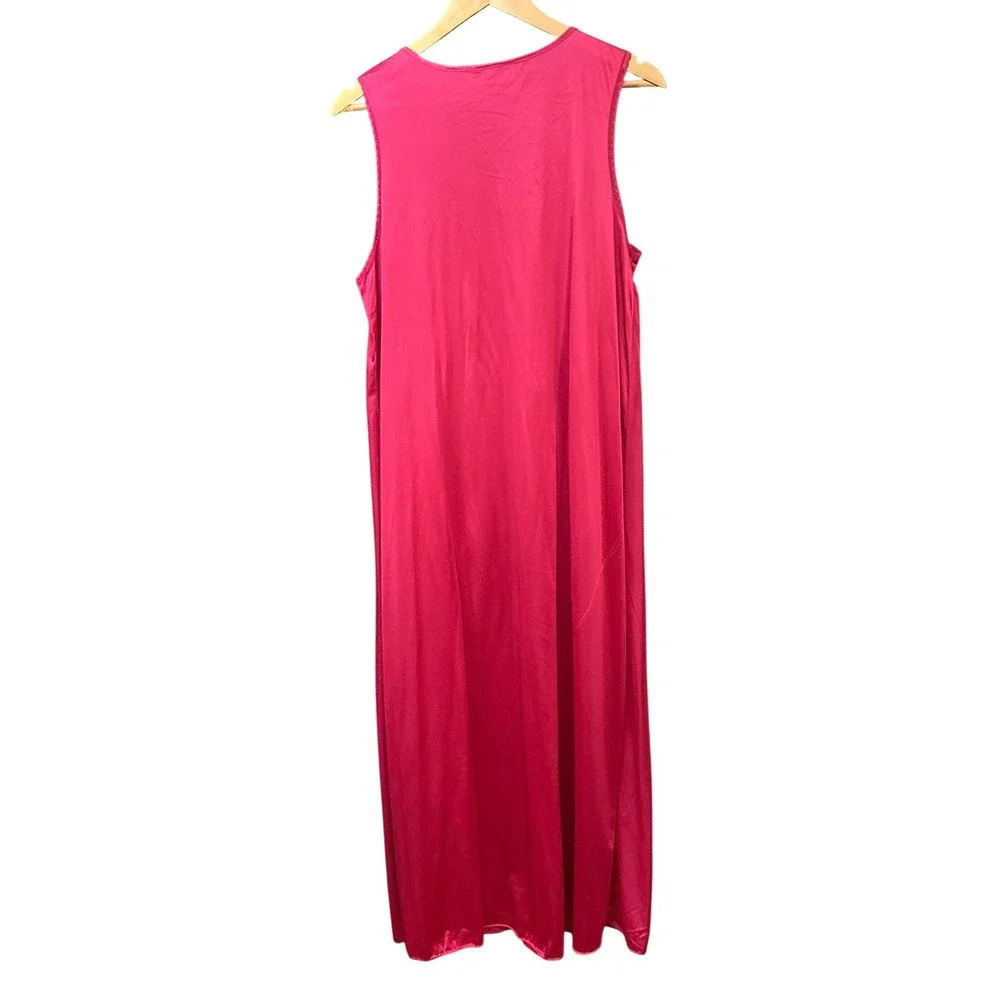 Vintage Vanity Fair Nightgown Magenta Pink Lace Coquette Romantic Grandmacore